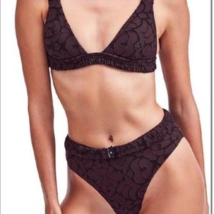 Devin Windsor bikini